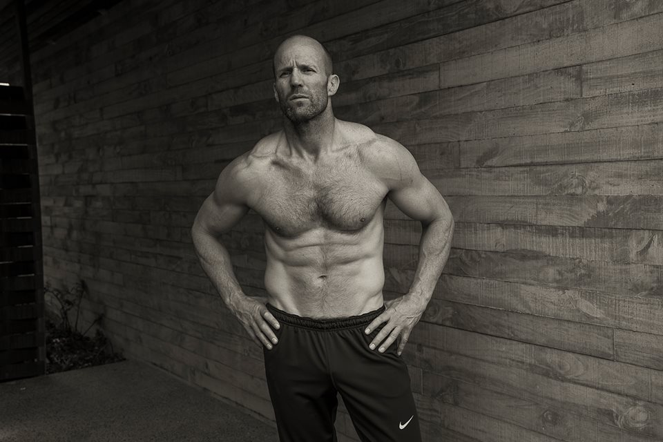10 fotografias do exigente treino de Jason Statham Men's Health