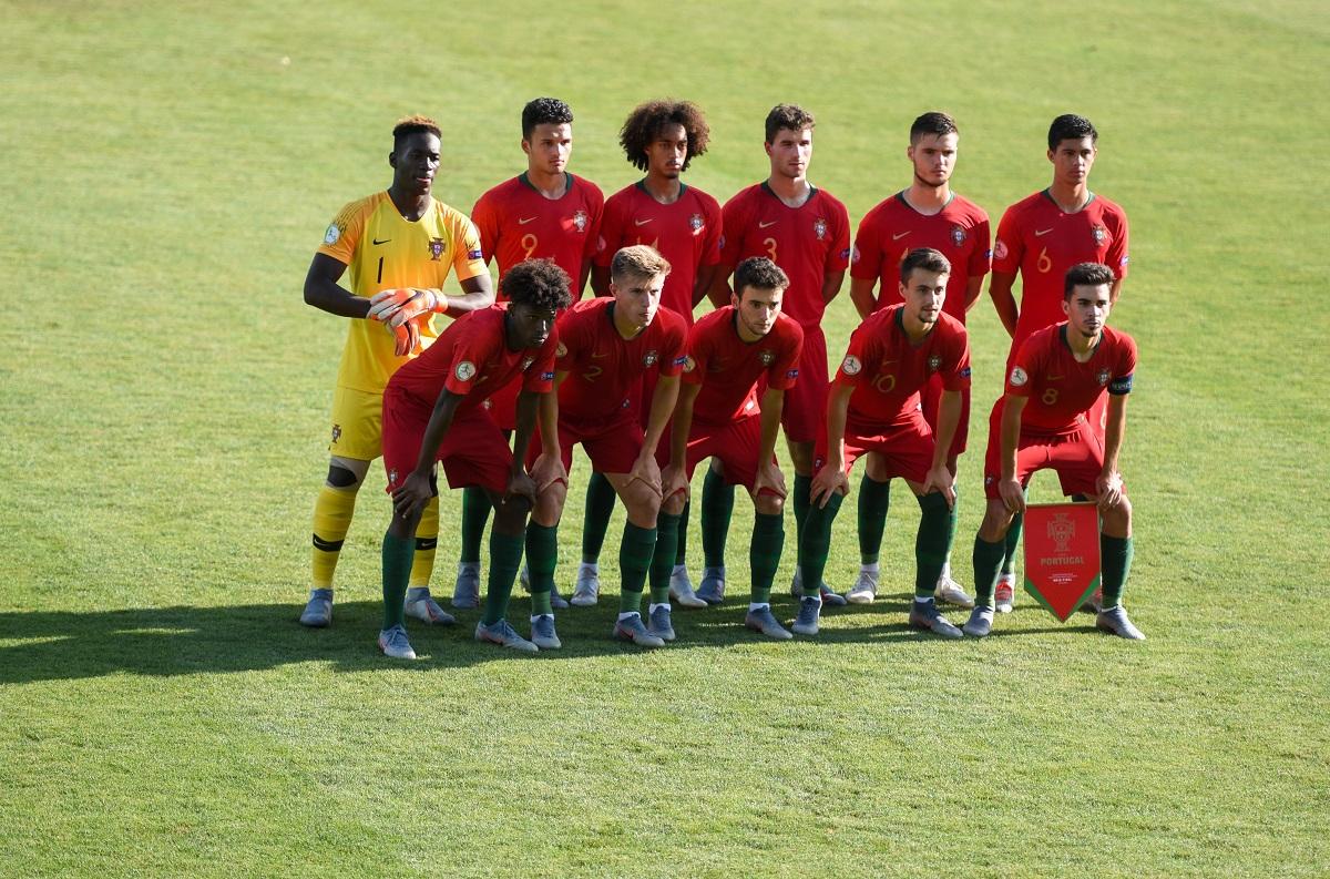 Seleção sub-19: Portugal vice-campeão da Europa - Desporto - SÁBADO